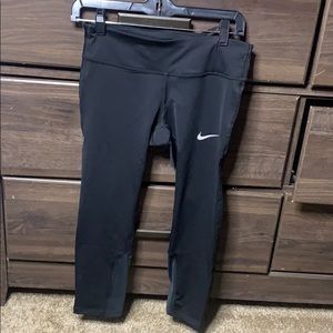 NWT Nike epic run tight